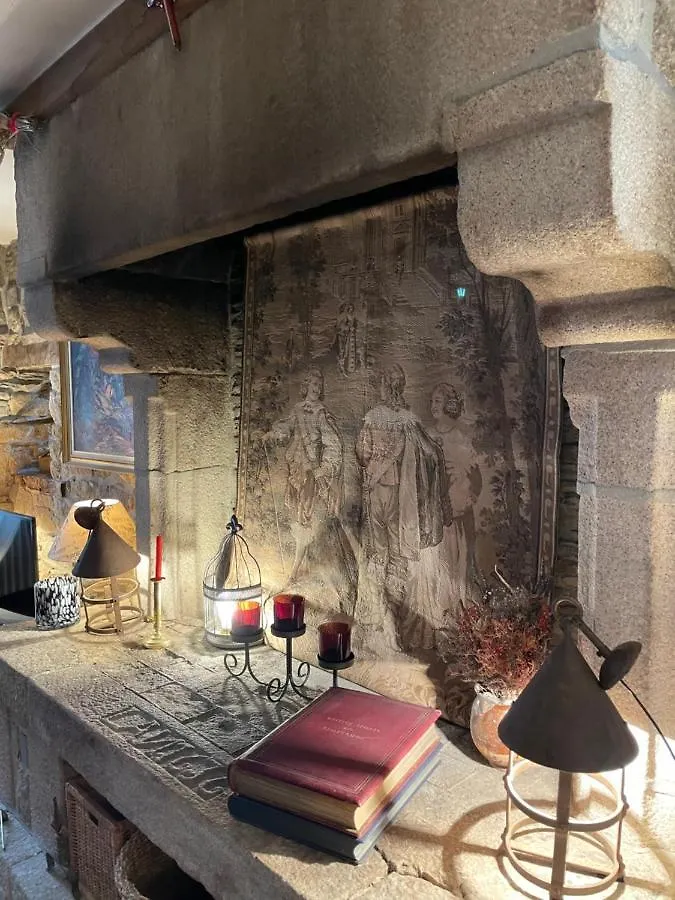 Apartamento Appartement De 1634 Avec Balcon Au Sud Sur Jardin En Plein Coeur Historique Tréguier